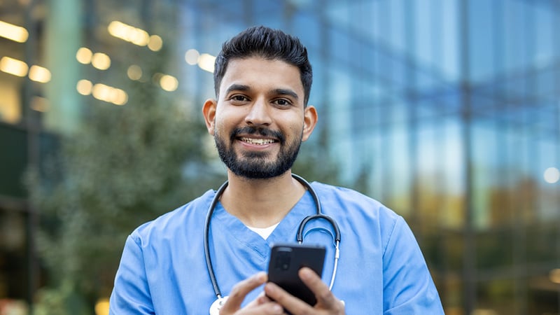 What to Know About Nursing Careers in the Middle East and the United States