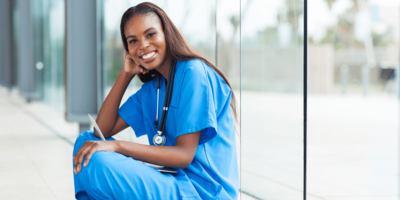 The Conexus Medstaff team has come together to outline the seven key qualities that are essential if you’re looking to continue your career as a nursing home nurse in the US.
